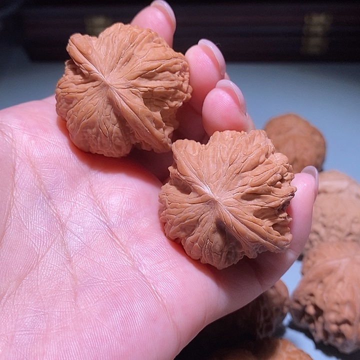 ****人吊坠文玩核桃呃呃呃1
