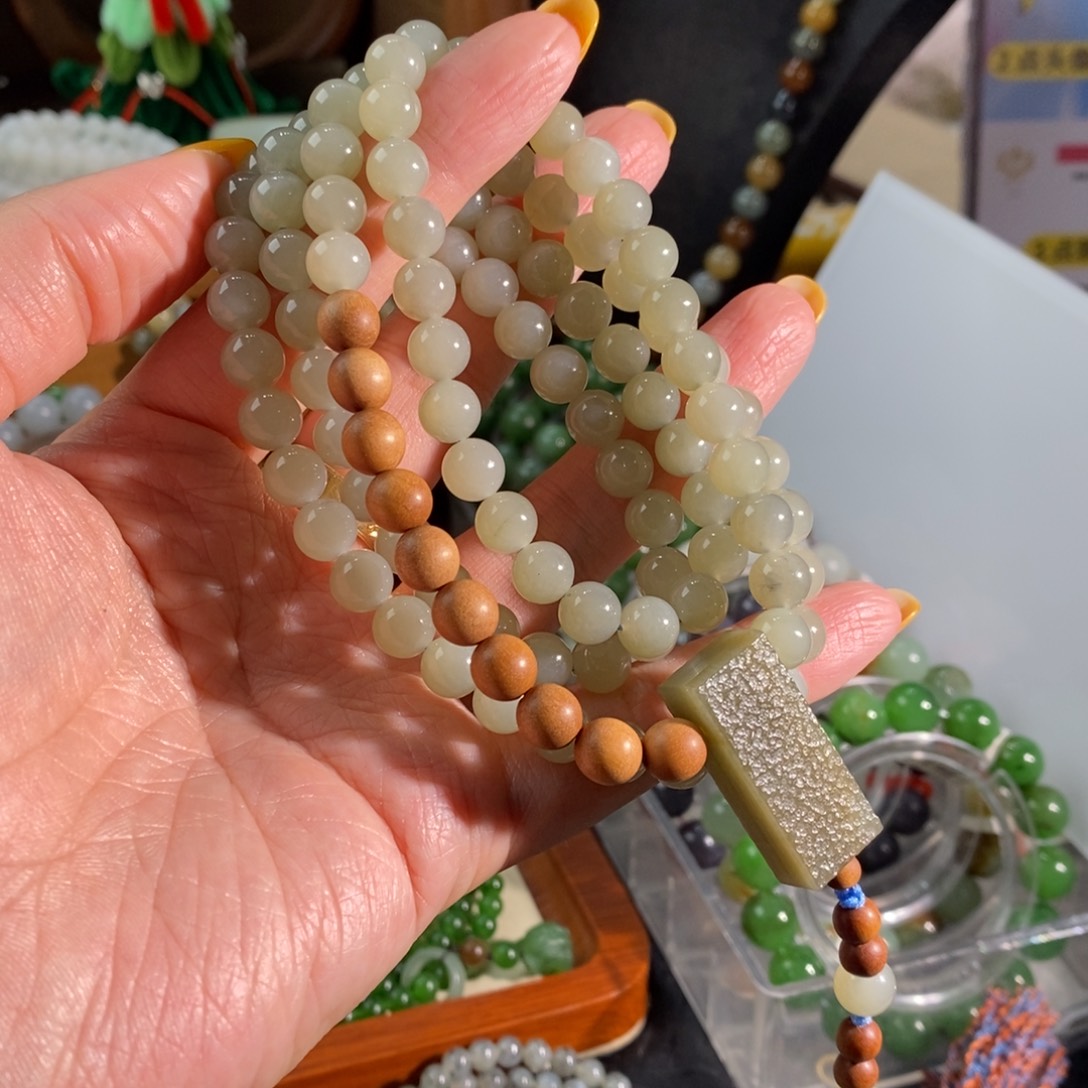 和田玉未镶嵌手链