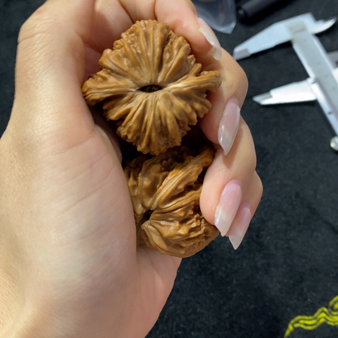 猴头核桃吊坠四座楼50