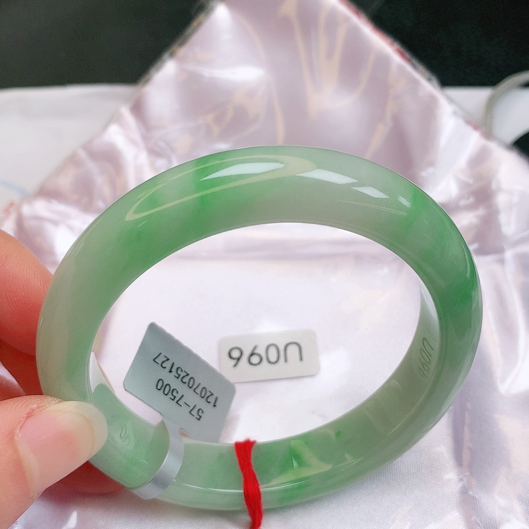 【闪购商品】翡翠手镯未镶嵌缅甸天然a货翡翠