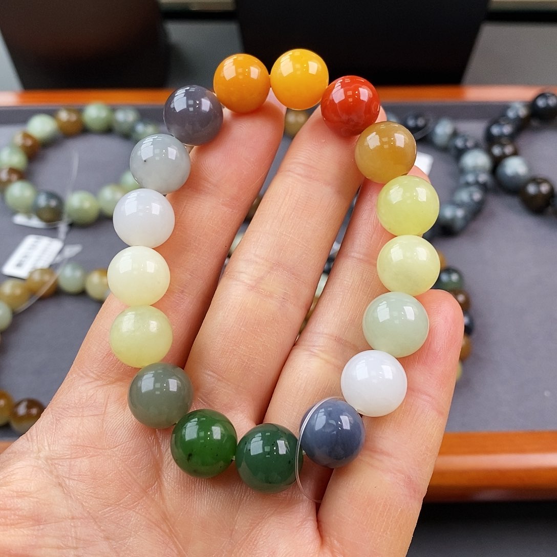 和田玉手链未镶嵌