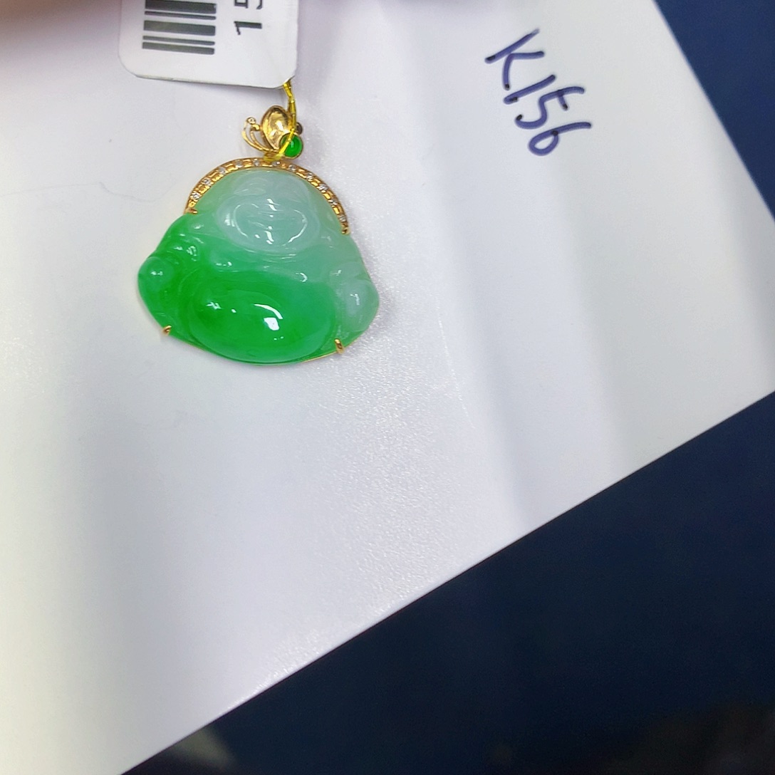 翡翠18K金镶嵌颈饰