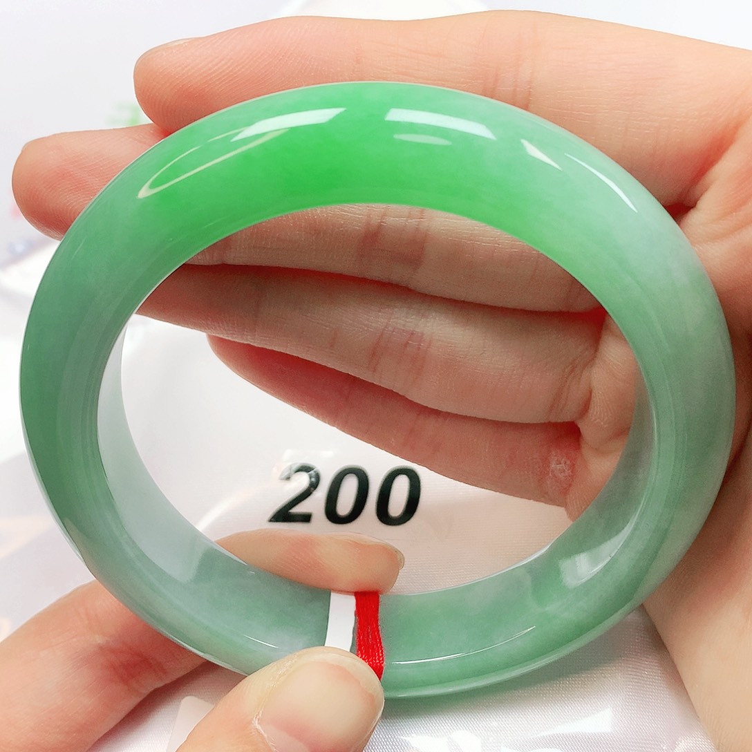 翡翠未镶嵌手镯翡翠手镯58