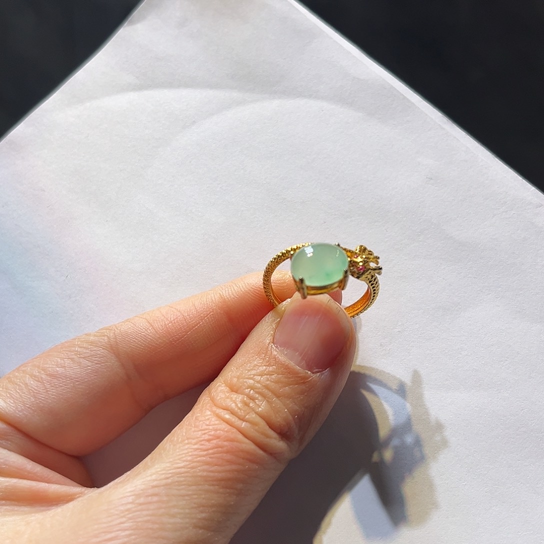 石英质玉未镶嵌戒指