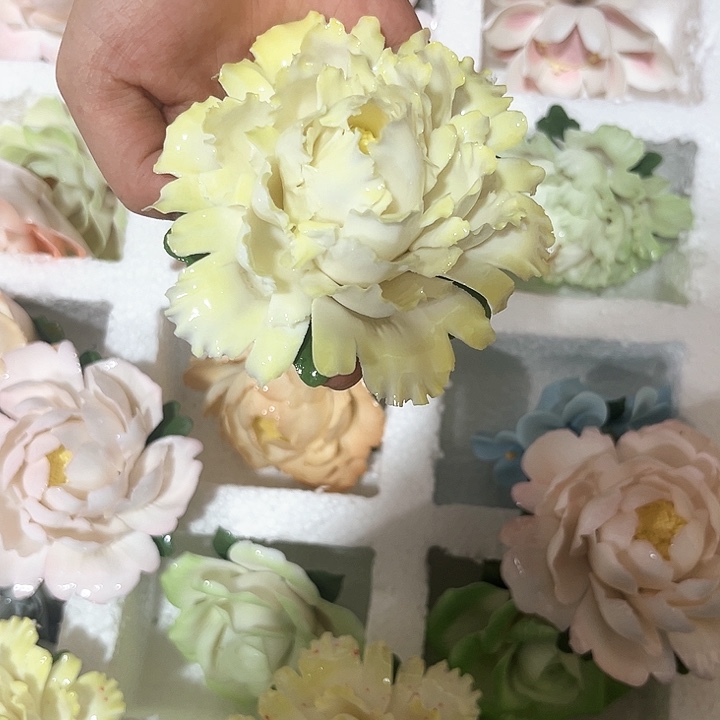 陶瓷花花摆件，花束