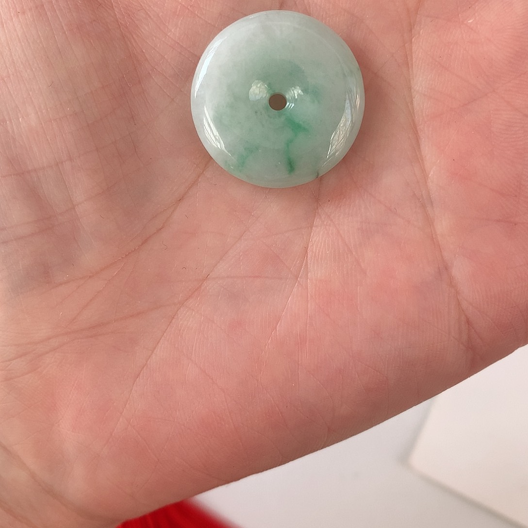 翡翠颈饰未镶嵌用****5平安扣