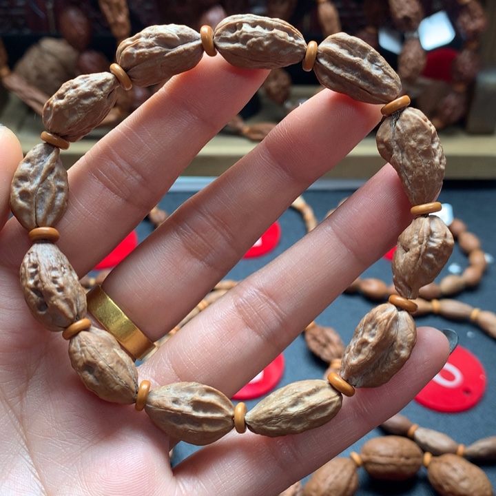 文玩核桃手串108小花瓣1.1左右