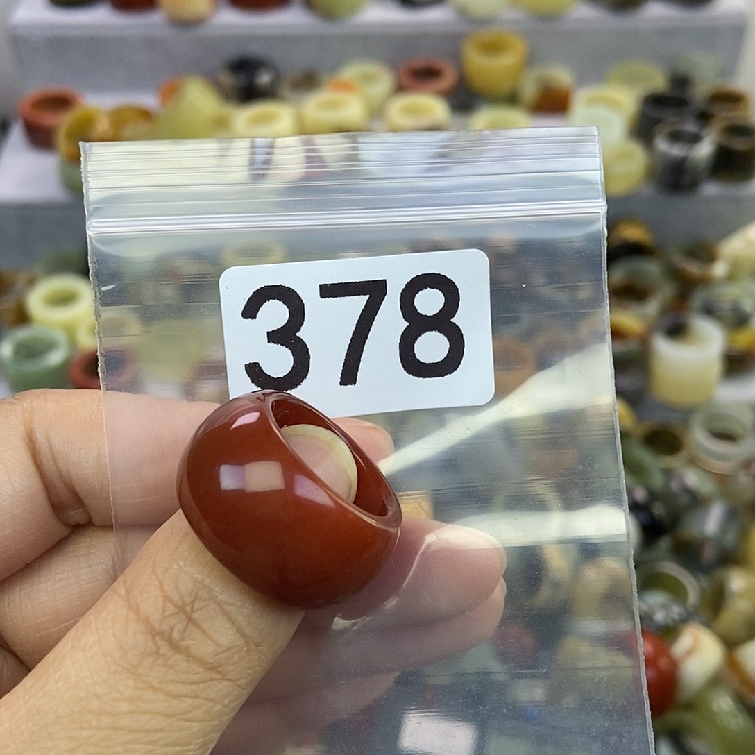 *****蛇纹石玉未镶嵌戒指