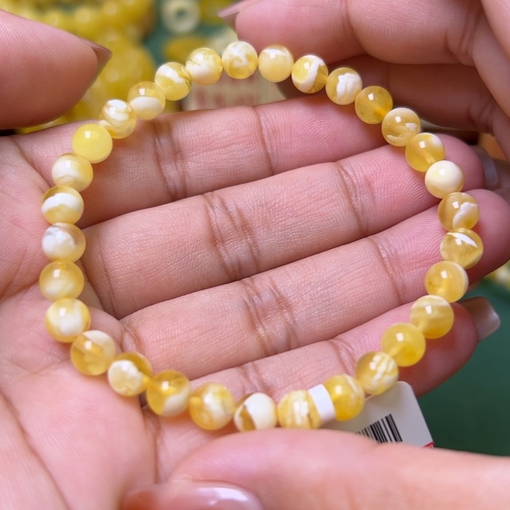 蜜蜡未镶嵌珠宝奇石