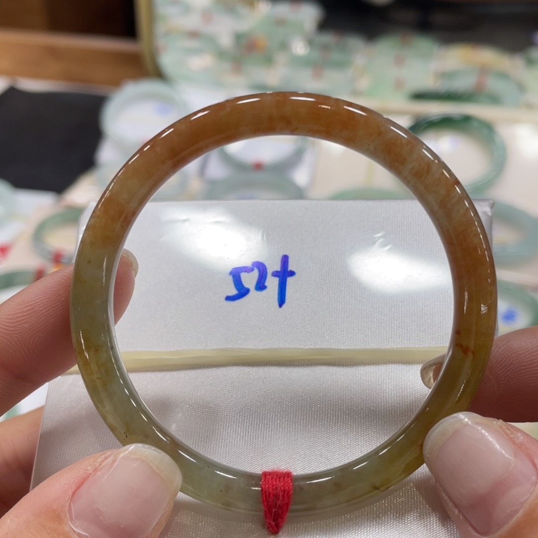 翡翠手镯未镶嵌52叮