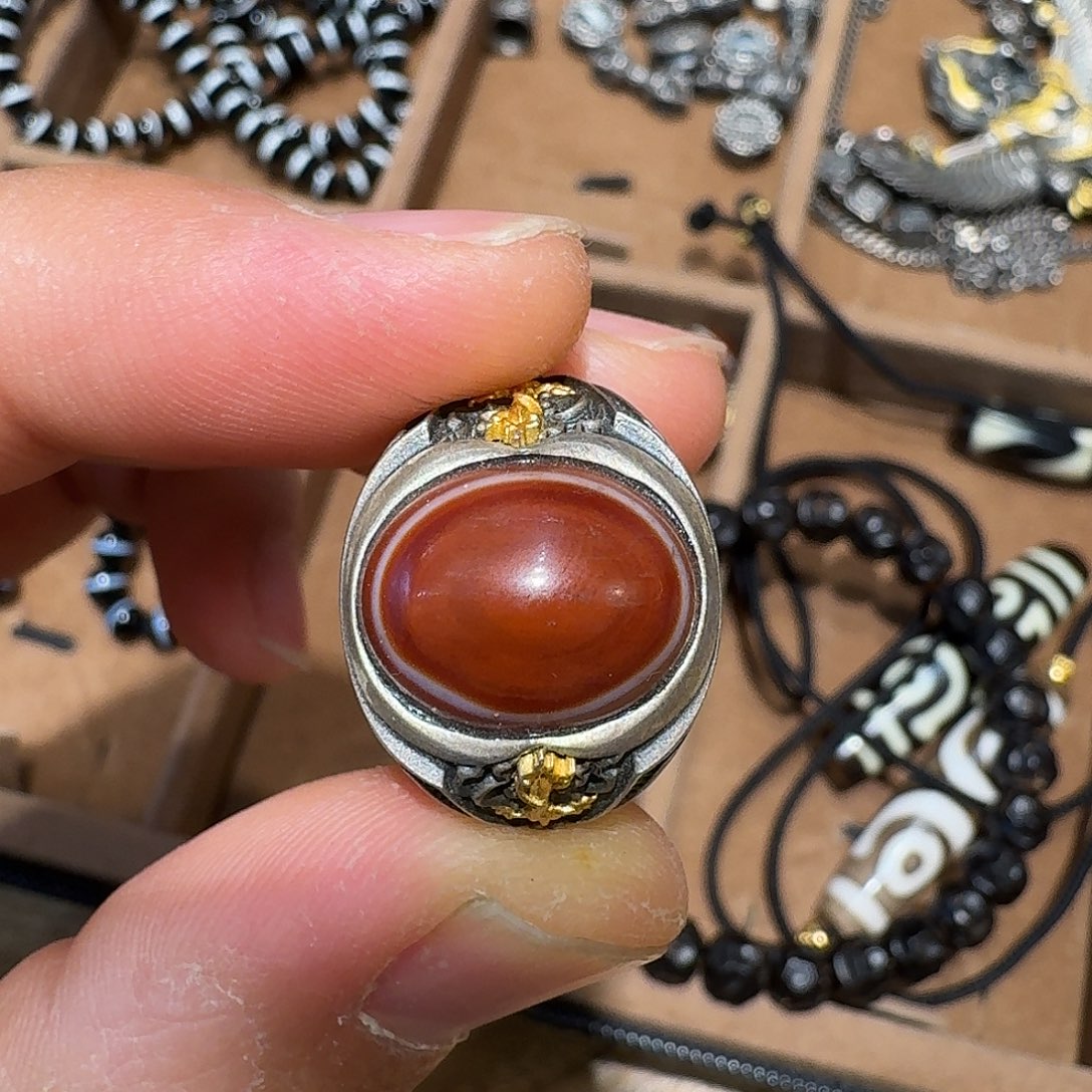 吊坠聚缘贱卖戒指红玛银