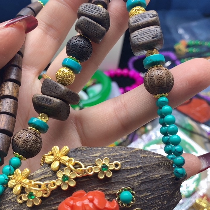 玛瑙/玉髓颈饰合金吊坠