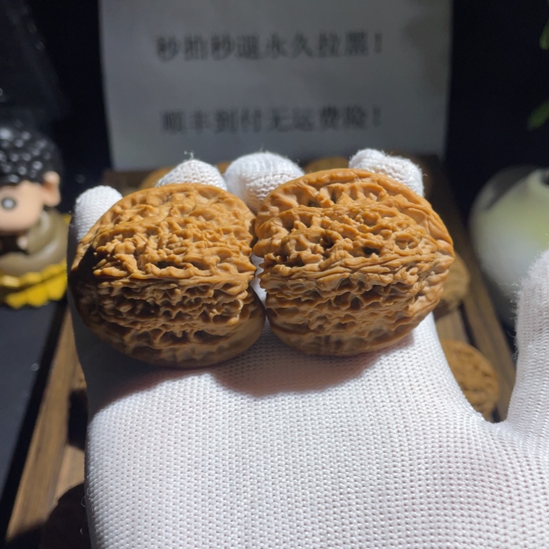 s***h吊坠文玩核桃核桃