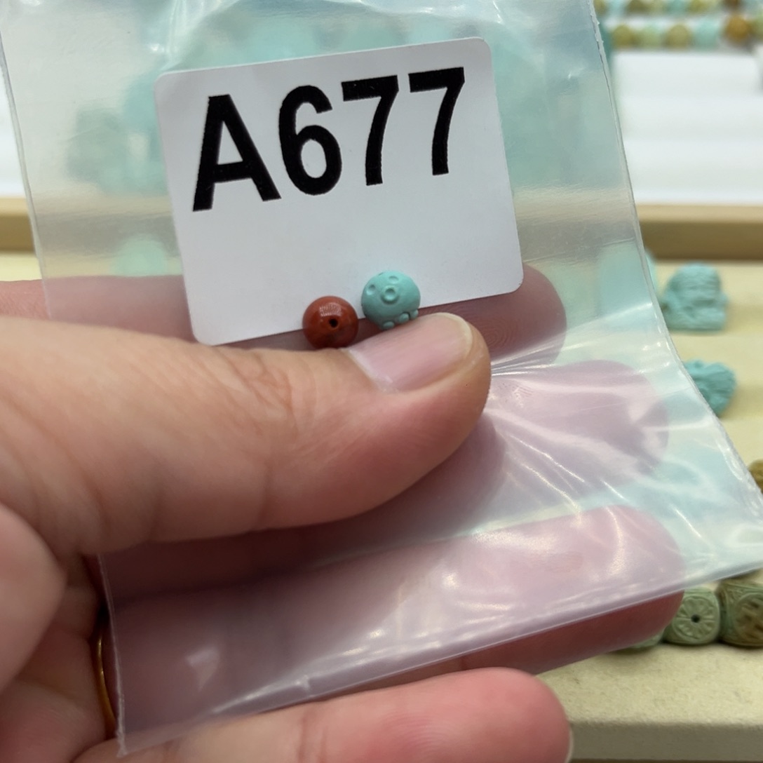 南红玛瑙配饰未镶嵌