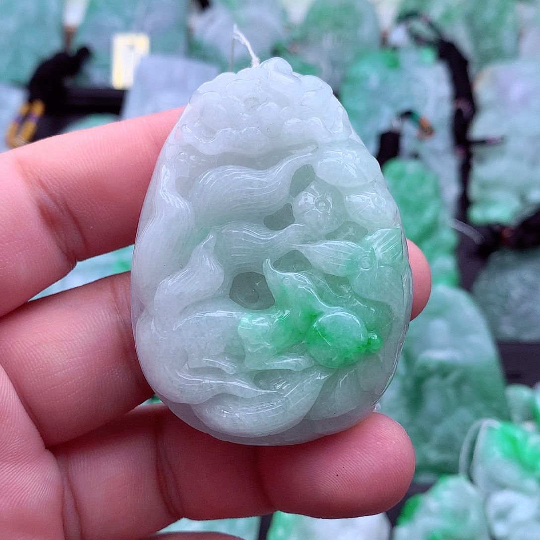翡翠未镶嵌吊坠(不含链)