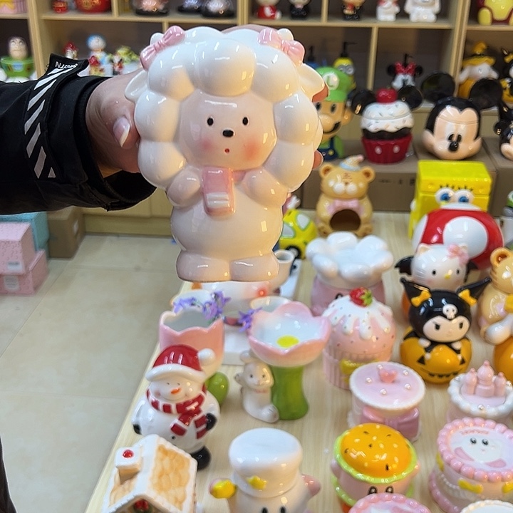 摆件陶瓷等行业的产品出口