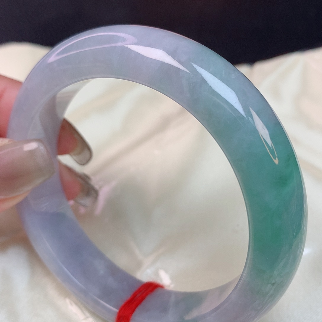 翡翠手镯未镶嵌57 翡翠手镯