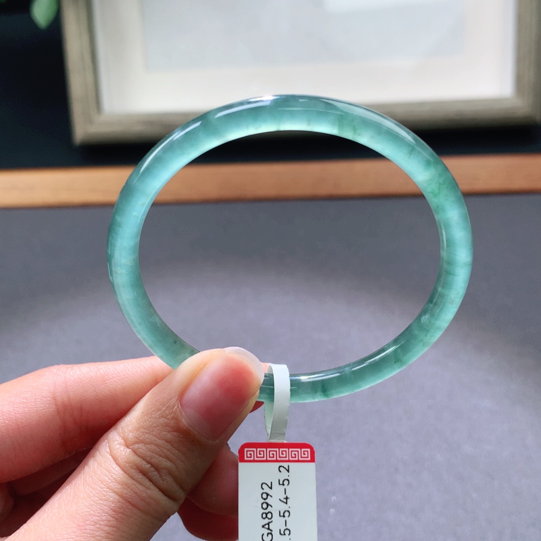翡翠手镯未镶嵌天然翡翠手镯叮当镯