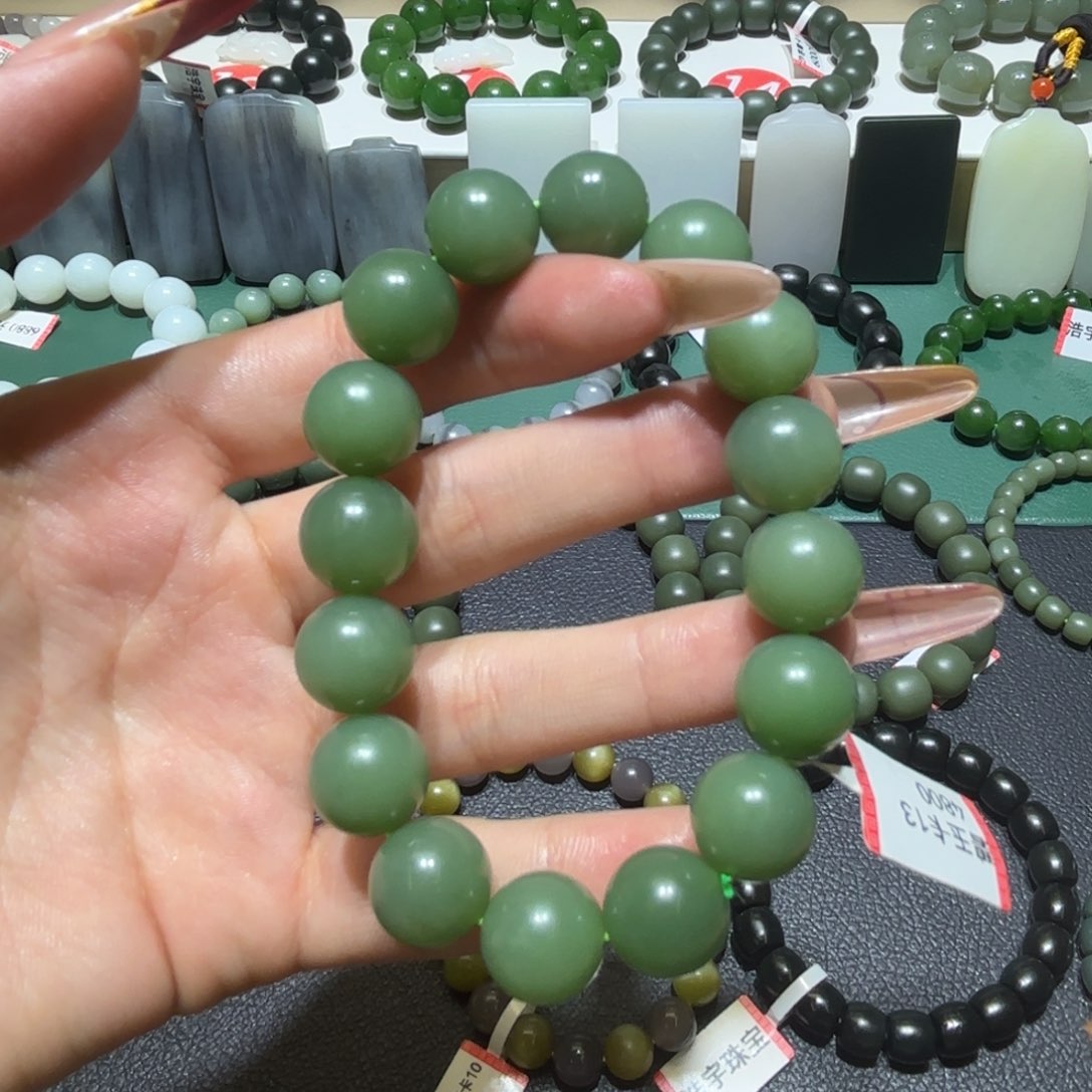 和田玉手链未镶嵌