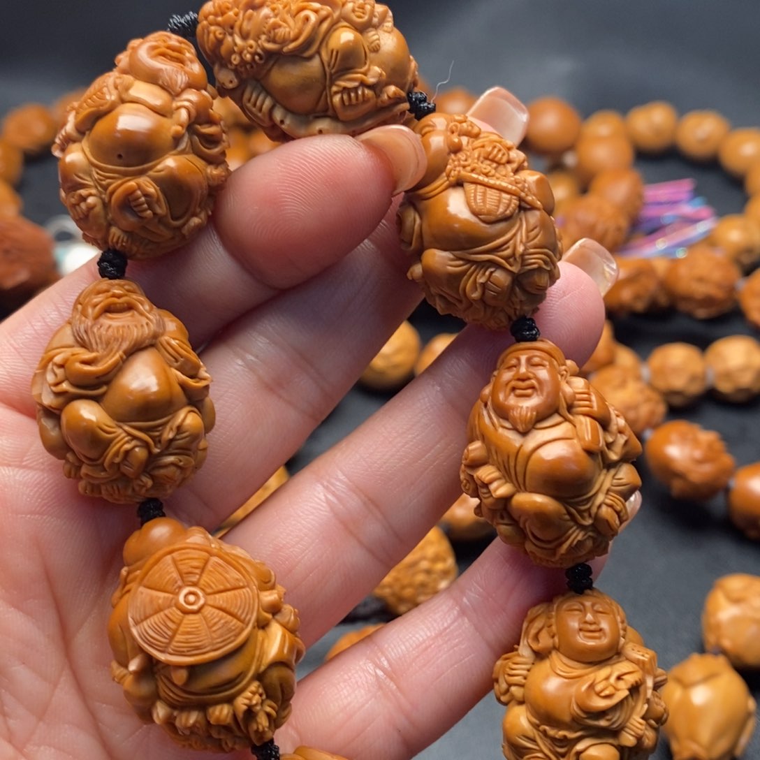 吊坠橄榄核灵**洞橄榄核