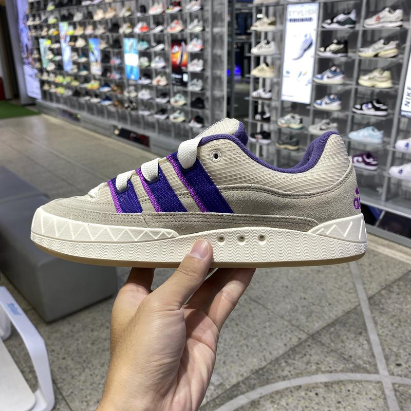 正品adidas阿迪达斯三叶草男女秋冬季复古休闲鲨鱼面包板鞋IH3266
