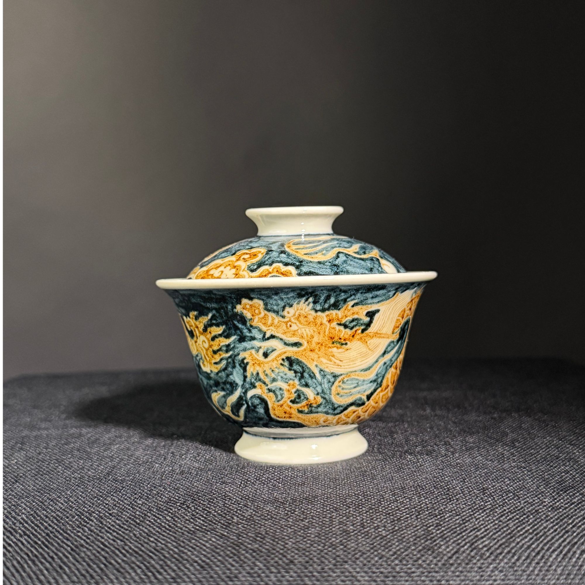 拾月谨制-釉里金龙纹盖碗油画质感文创小压手杯礼品家用茶具手绘