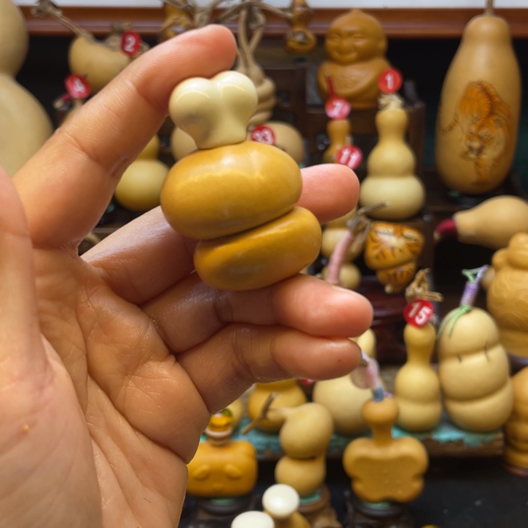 鱼****葫芦等多种颜色的小动物和动物