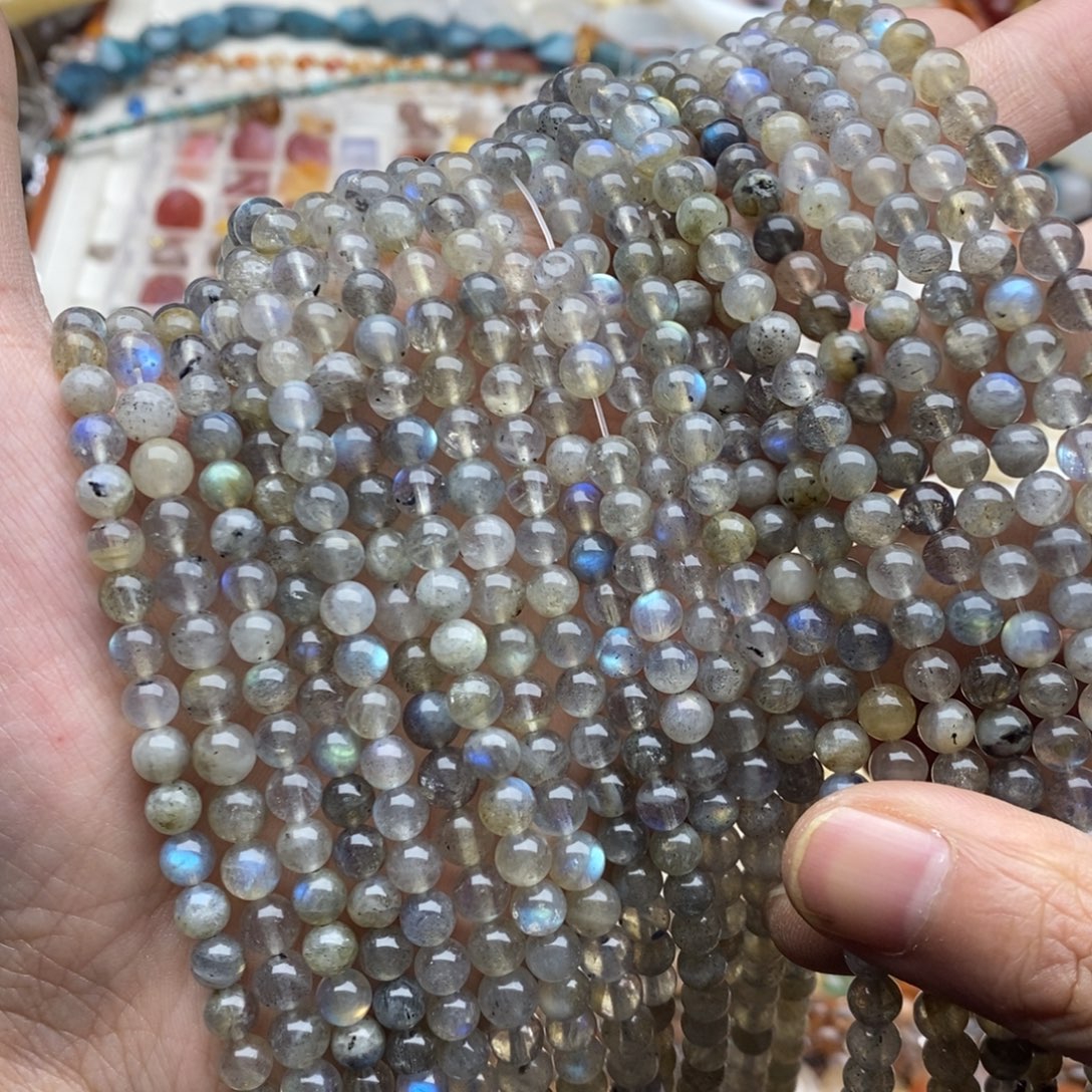 玛瑙/玉髓未镶嵌珠宝半成品一条天然透体灰月光圆珠5.5mm