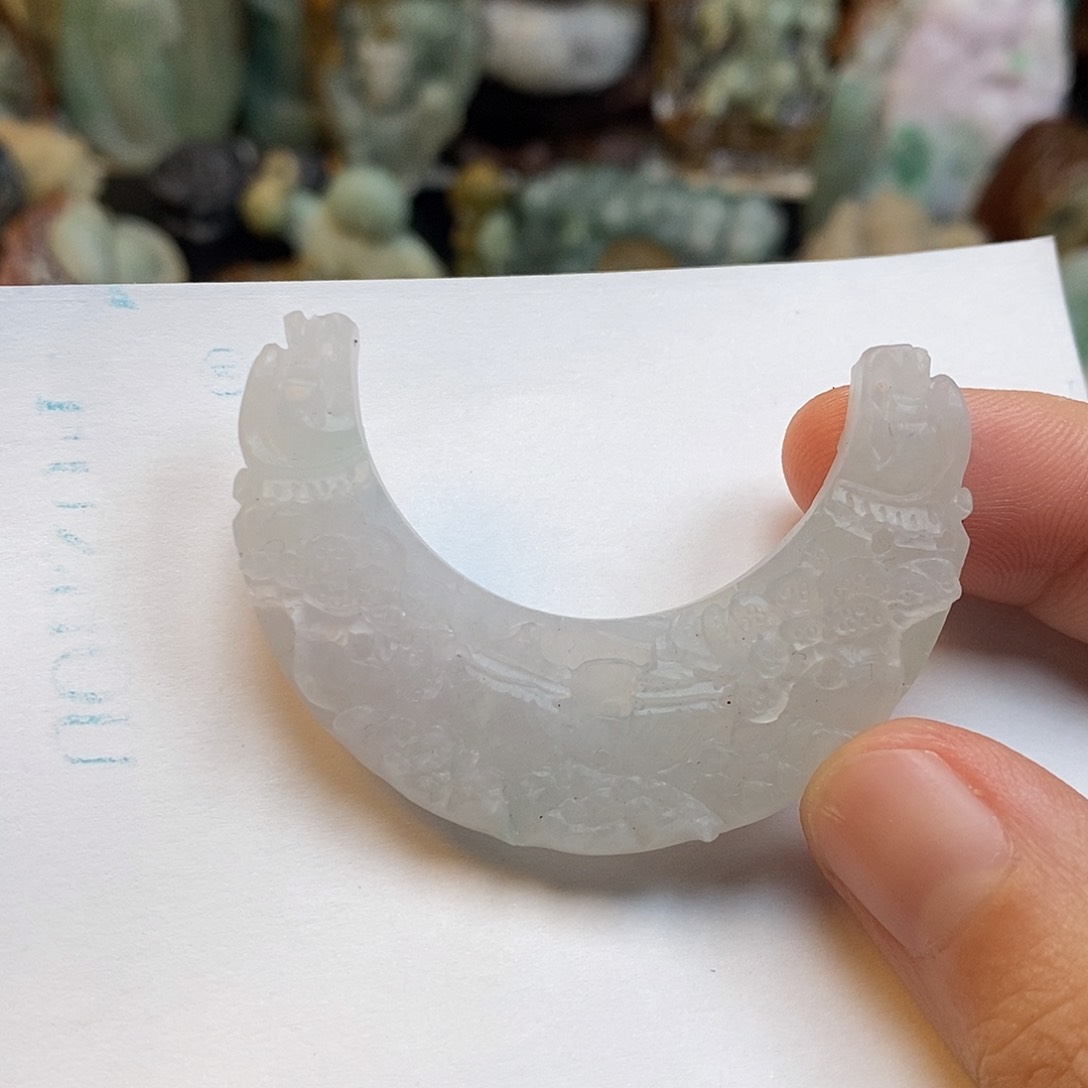 定制翡翠未镶嵌特色4