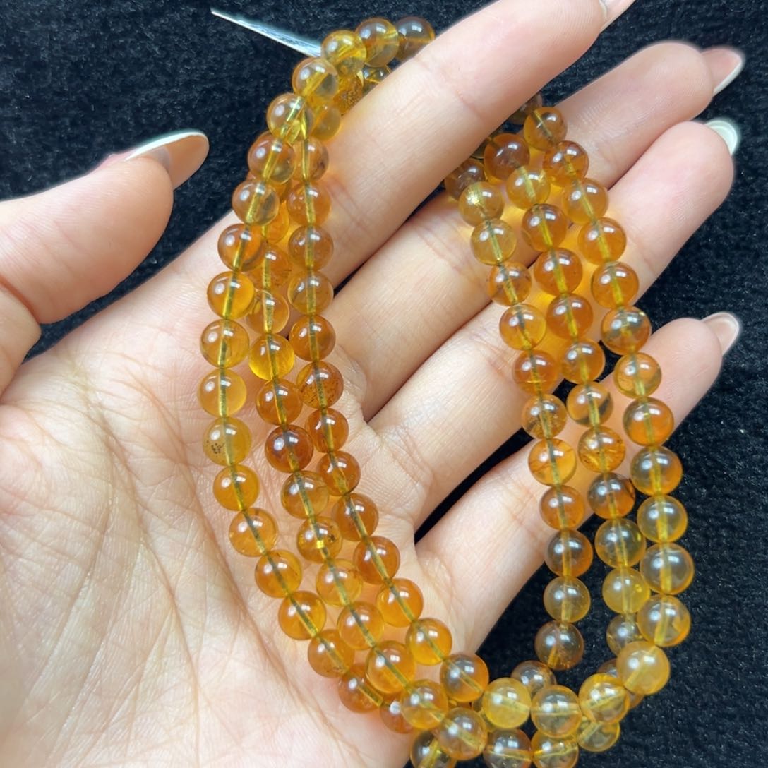 琥珀珠宝奇石未镶嵌