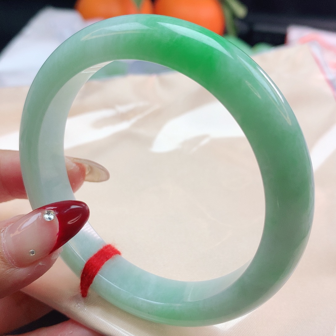 翡翠手镯未镶嵌夏*学1728正圈59