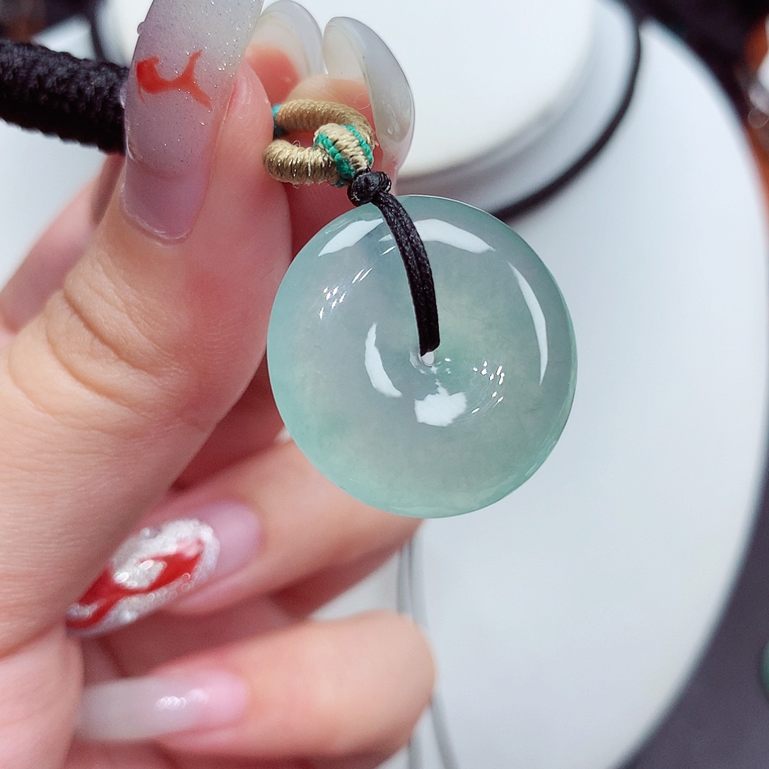 翡翠未镶嵌颈饰翡翠24，22.1/5.6