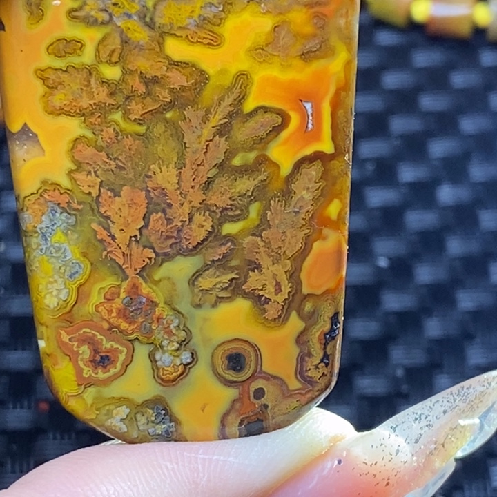 玛瑙/玉髓颈饰未镶嵌天*