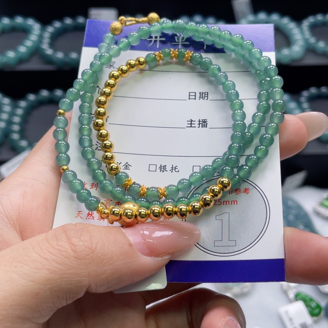 翡翠银S925镶嵌颈饰卡4.3