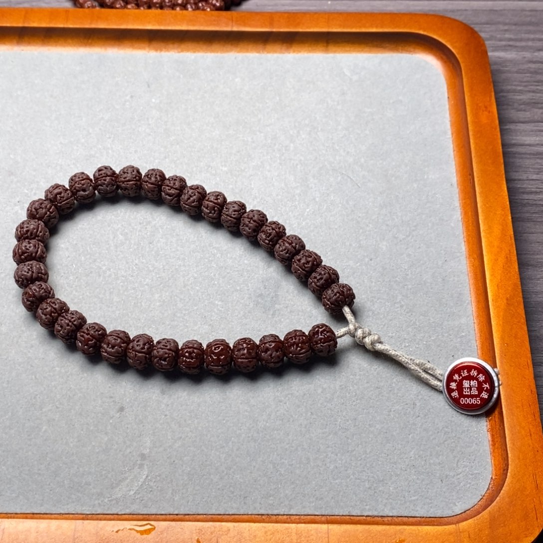 W***W吊坠金刚菩提老树王