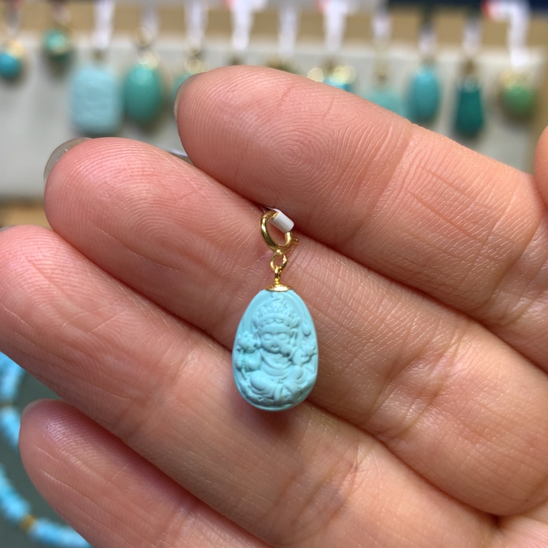 绿松石挂件18K金镶嵌