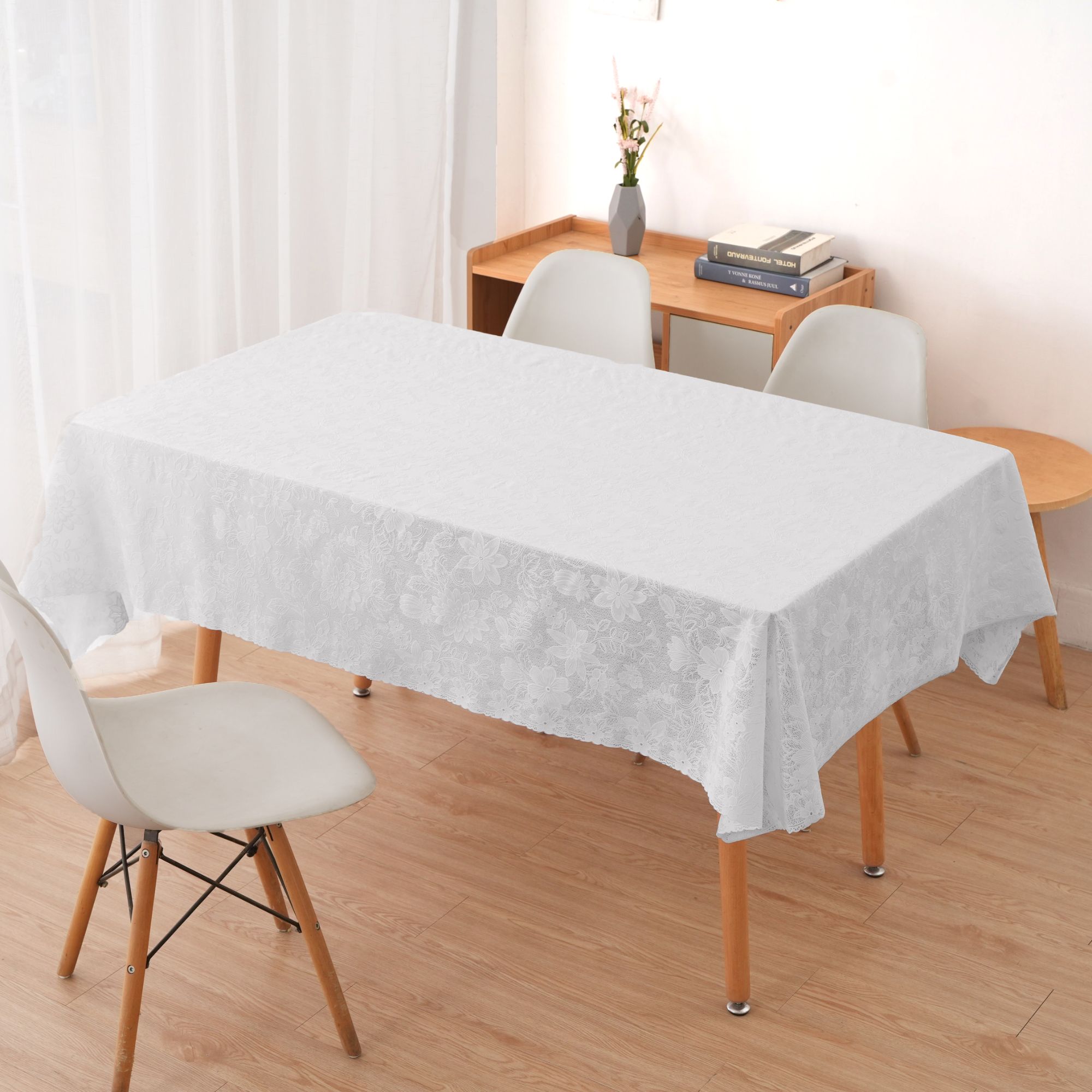 135*200cmPVC 简约轻奢餐桌布烫金工艺家用防烫防水防滑桌布