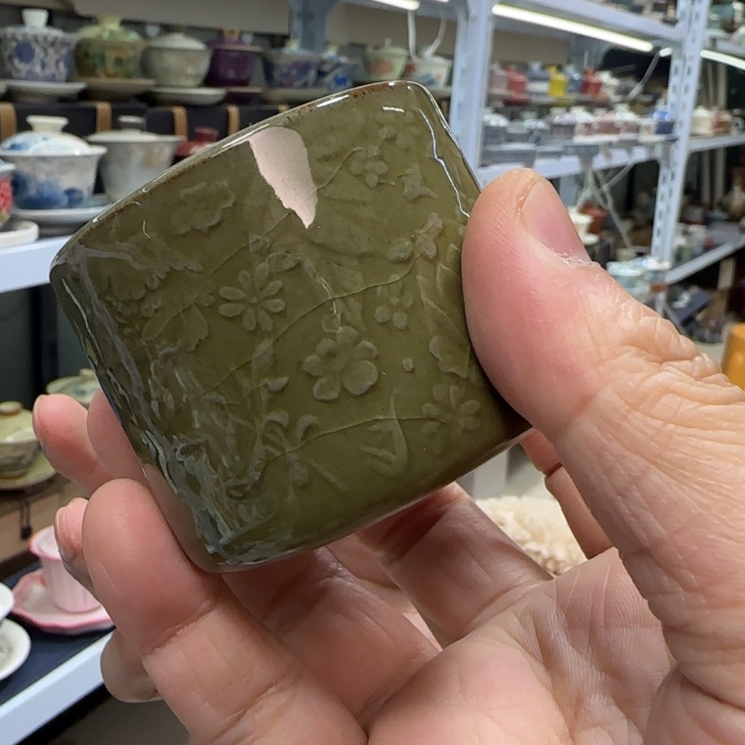 高温下的高温天气使人心情愉悦