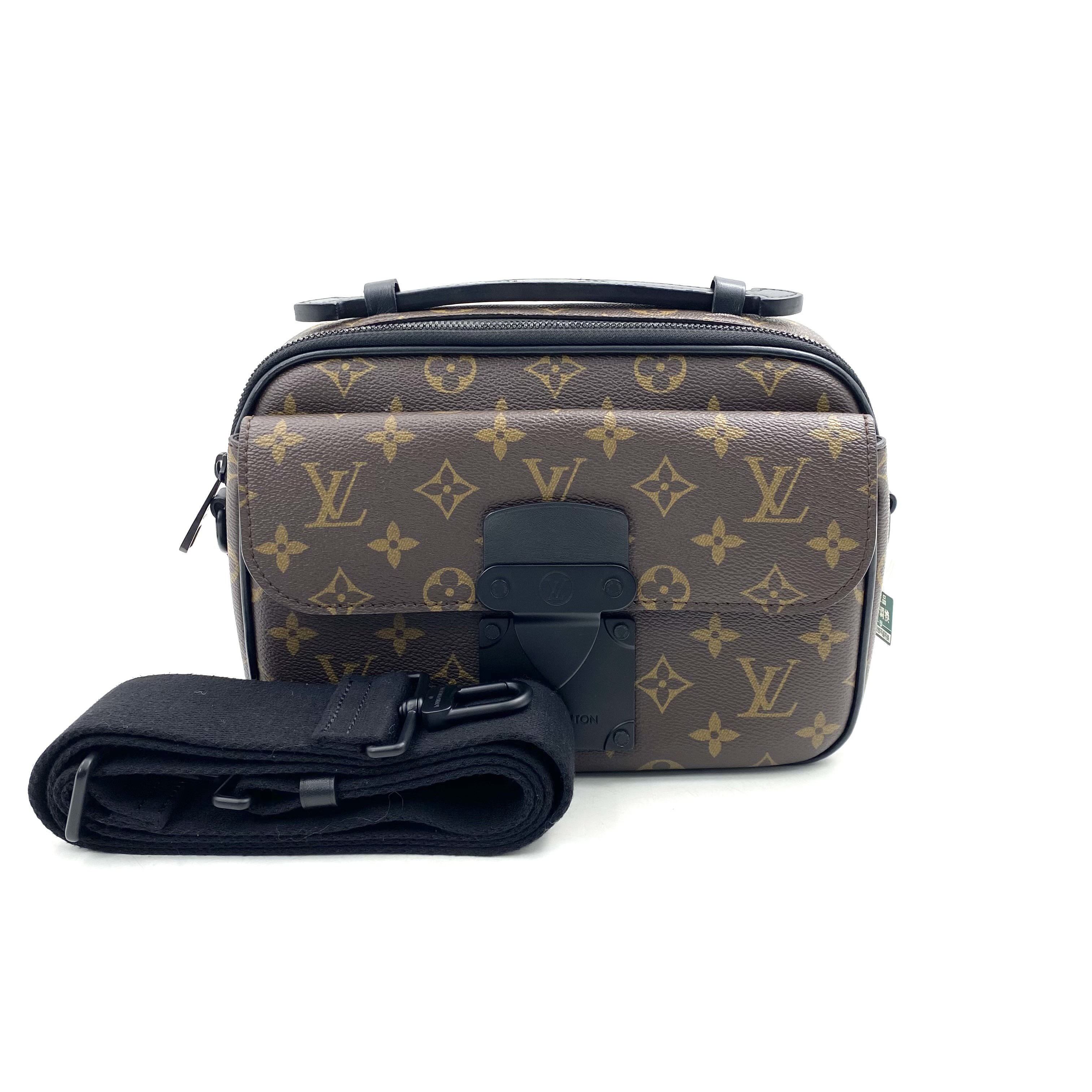 95新 LouisVuitton/路易威登 棕老花s lock邮差包 尺寸22/18 男士