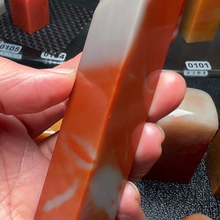 老挝石三彩芙蓉石