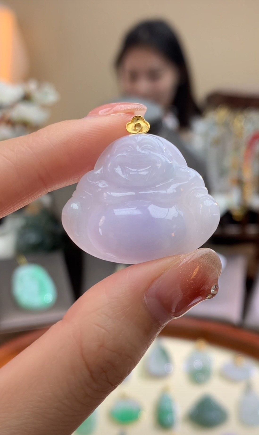 天然A货翡翠吊坠