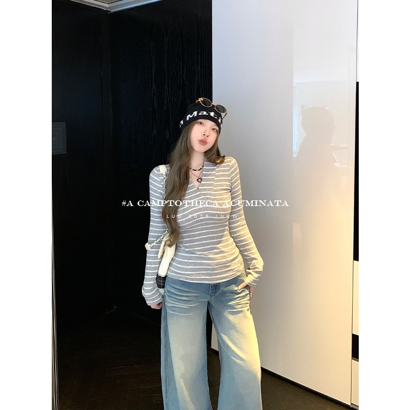 LUU桃喜儿/条纹长袖针织衫女秋冬修身内搭上衣设计感V领打底衫