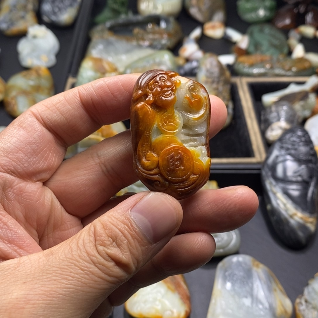 棒***荐和田玉未镶嵌挂件