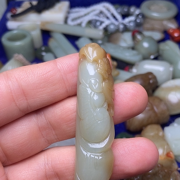 颈饰未镶嵌和田玉k