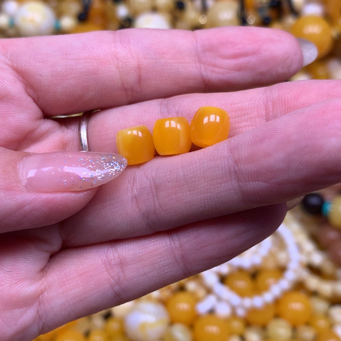 无非金属仿琥珀215