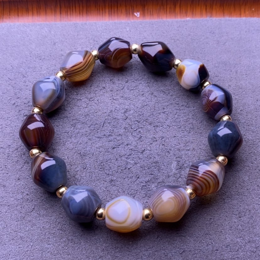 【闪购商品】未镶嵌玛瑙/玉髓珠宝奇石