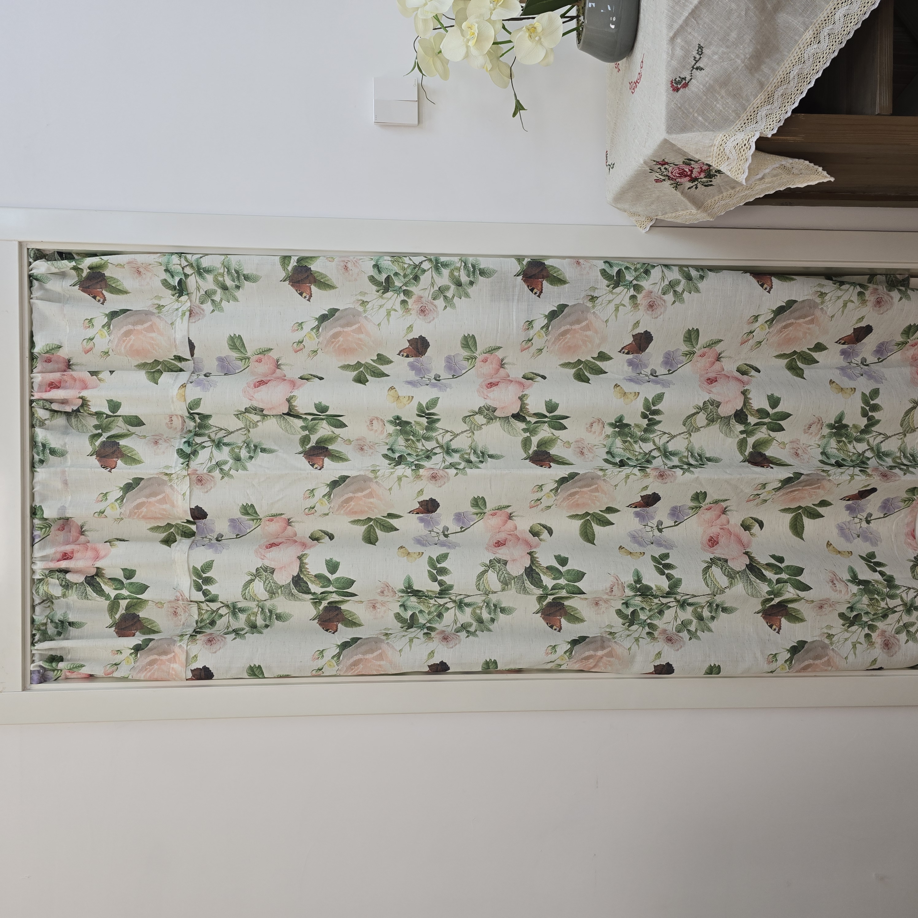 （130*180）枝条玫瑰亚麻门帘穿杆款悬挂式