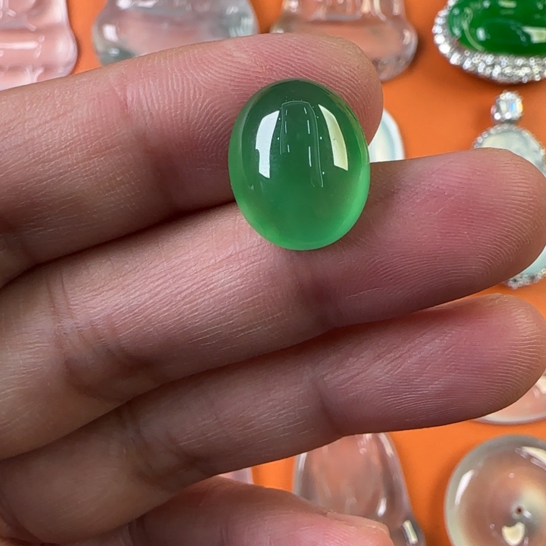 定制翡翠未镶嵌天然