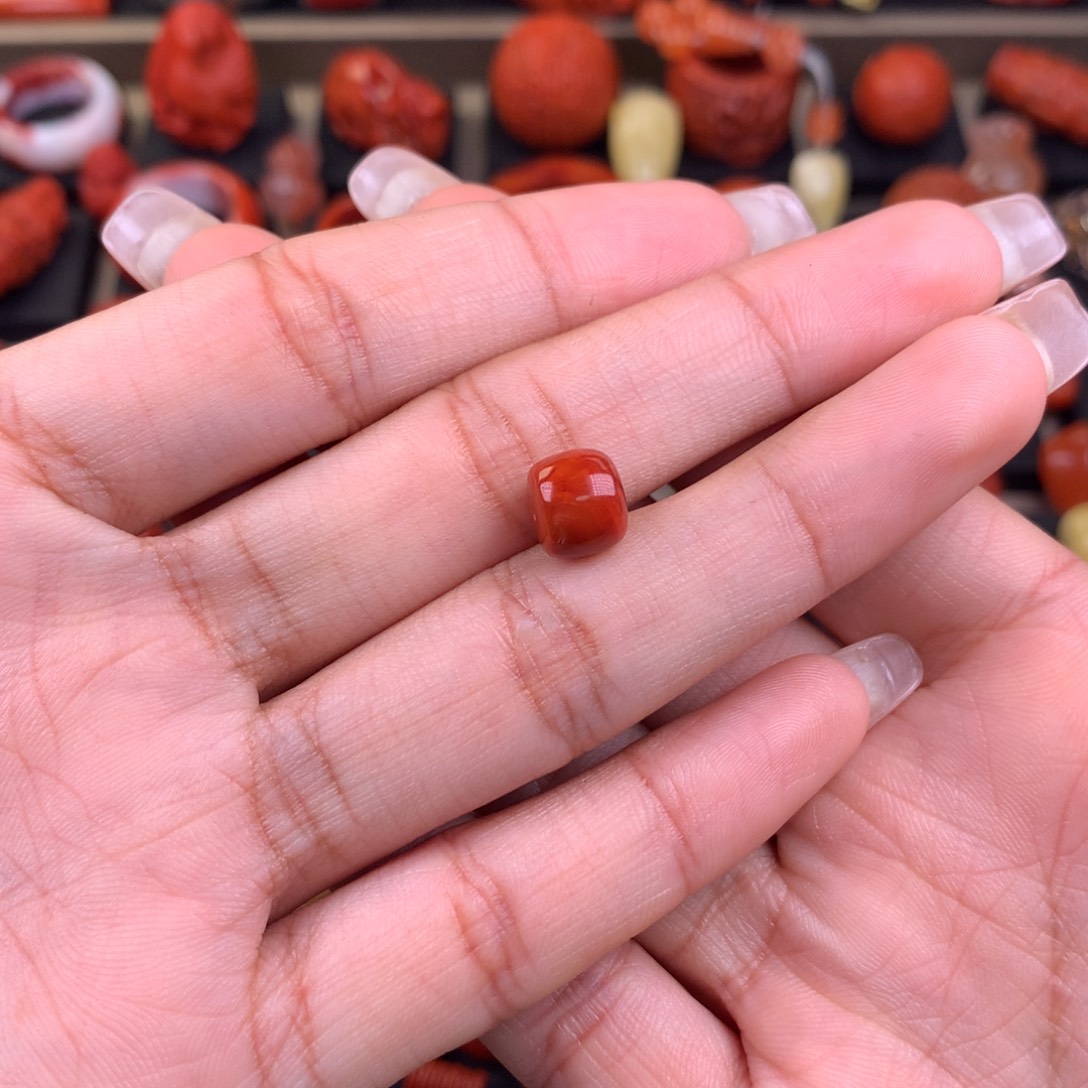 缺***仰南红玛瑙未镶嵌老型8+