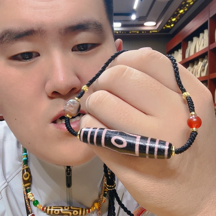 未镶嵌玛瑙/玉髓珠宝奇石